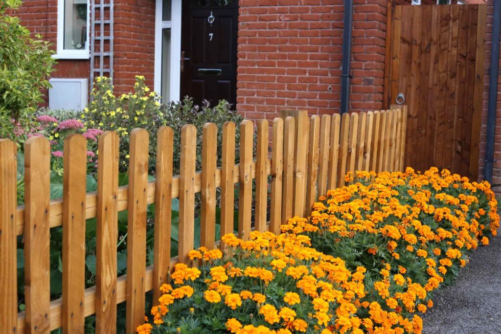 Garden fencing installers near Garden fencing installers near West Kent & East Sussex