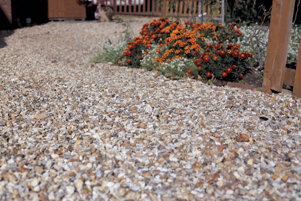Gravel driveways Gravel driveways West Kent & East Sussex