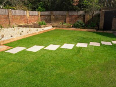 Pathway installers Crawley