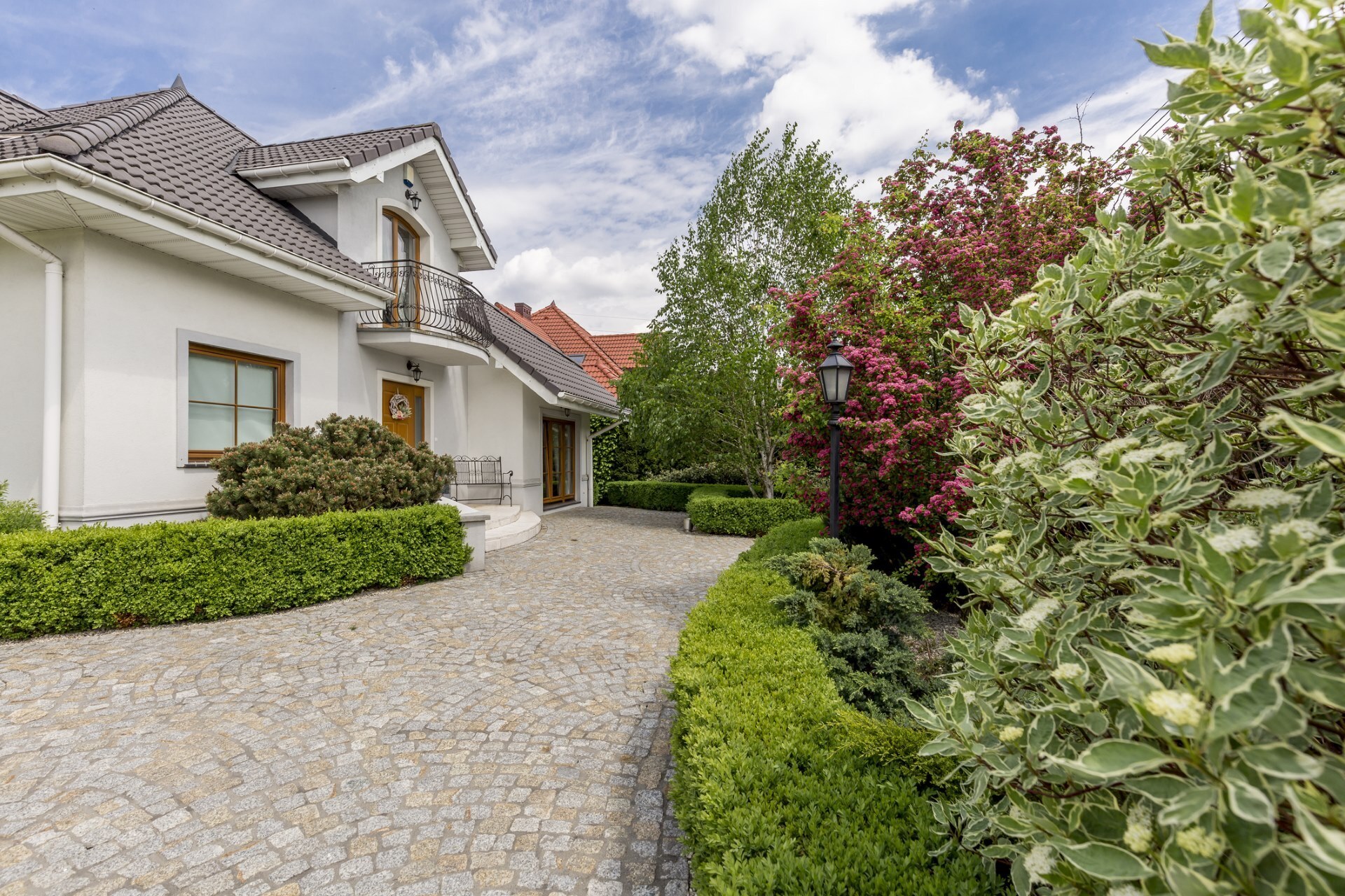 Patio surface repairs Patio surface repairs West Kent & East Sussex