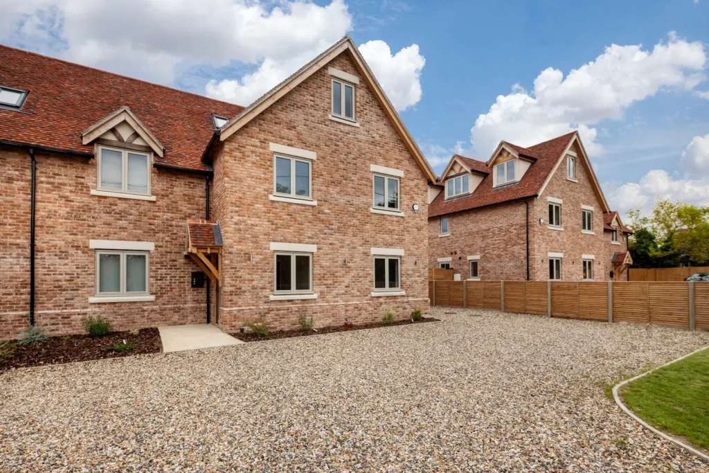 Gravel driveway contractors near me Crawley