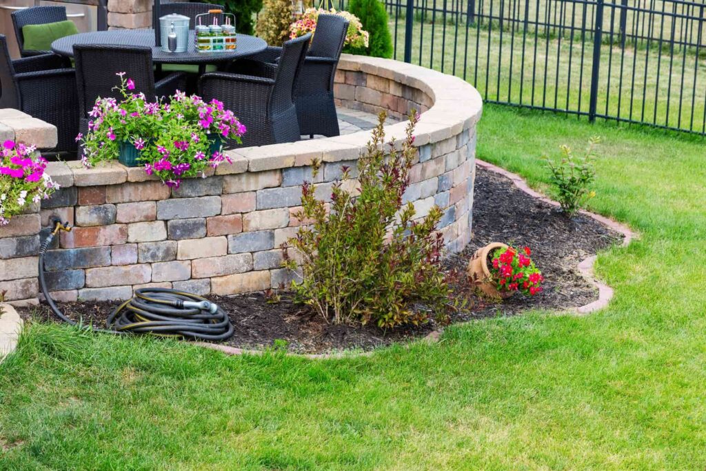 Retaining wall installers Retaining wall installers West Kent & East Sussex