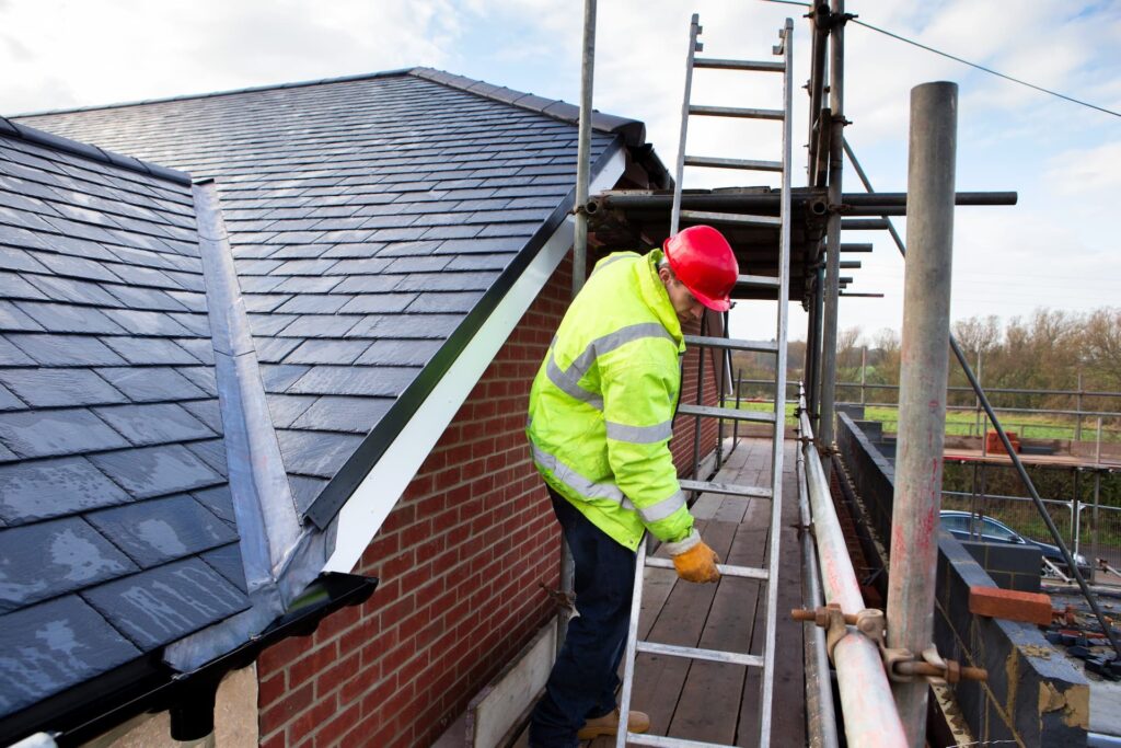 Roof repairs companies uk Roof repairs companies uk West Kent & East Sussex